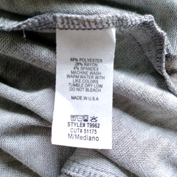 Camo Print 3/4 Dohlman Sleeve Oversized Top - Picture 12 of 12